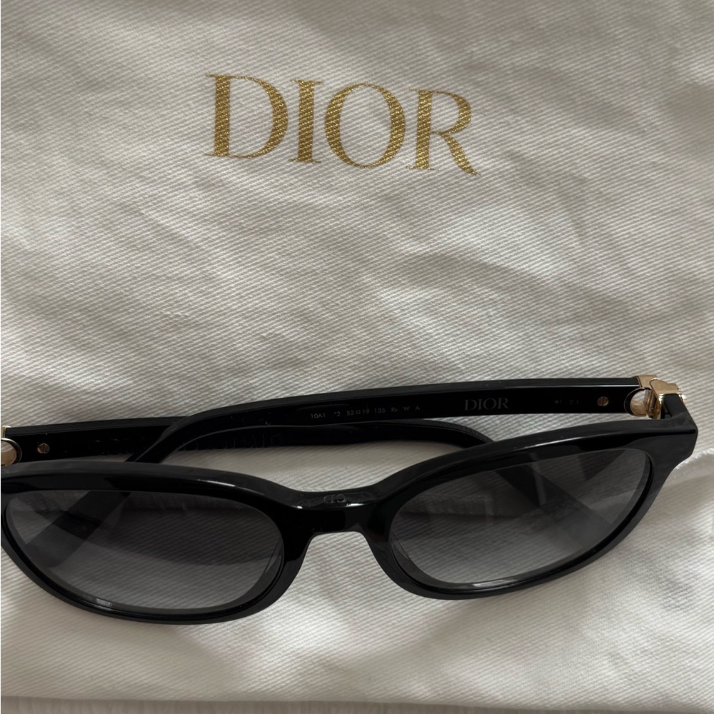 Dior 30mm Sunglasses - Picture 2 of 9